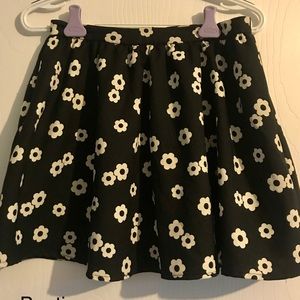 Daisy print mini skirt